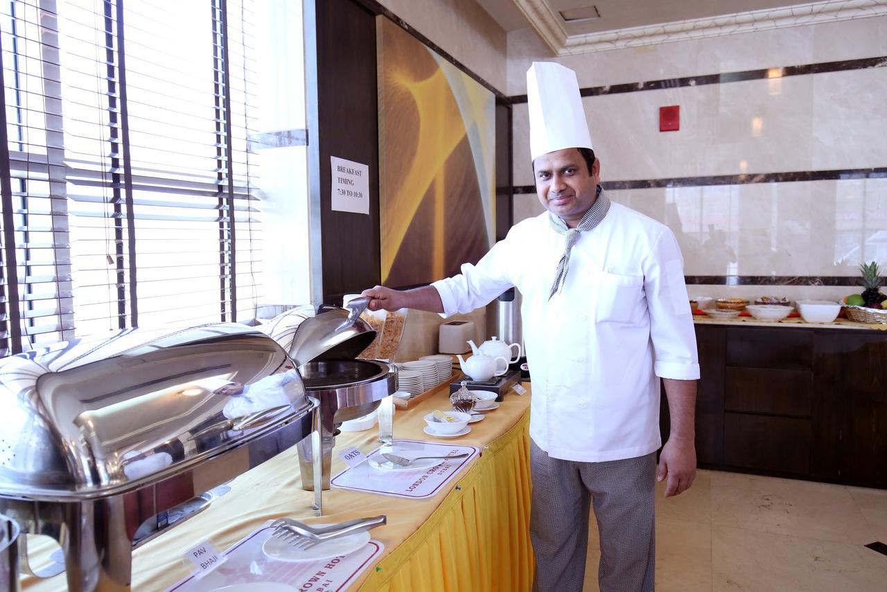 London Crown Hotel Dubai Eksteriør billede