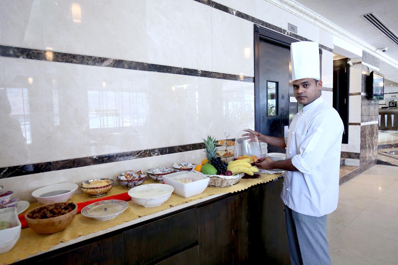 London Crown Hotel Dubai Eksteriør billede