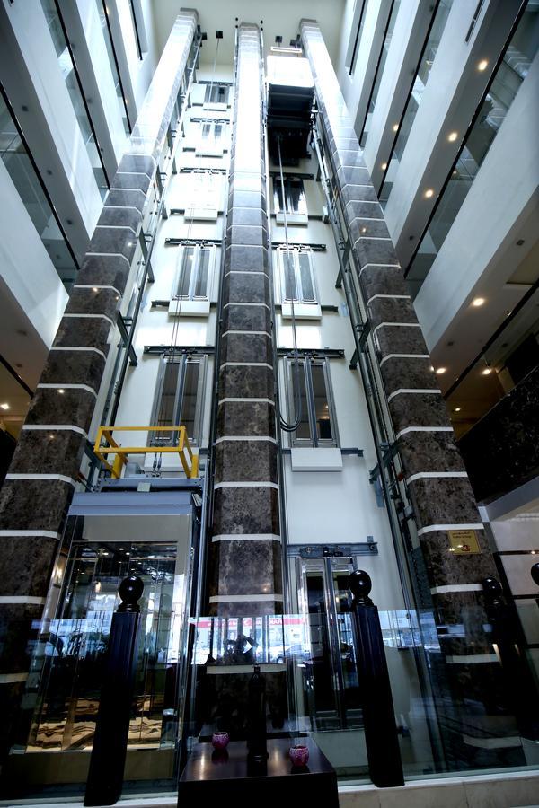 London Crown Hotel Dubai Eksteriør billede