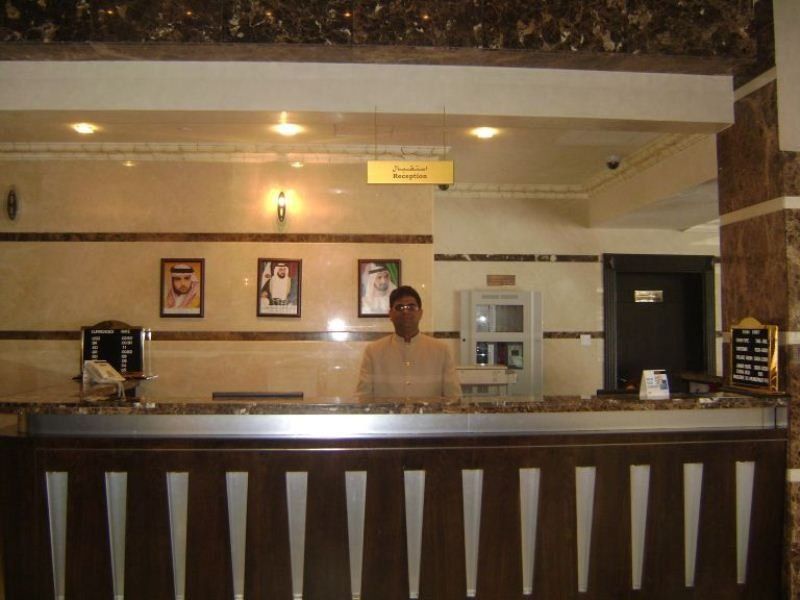London Crown Hotel Dubai Eksteriør billede